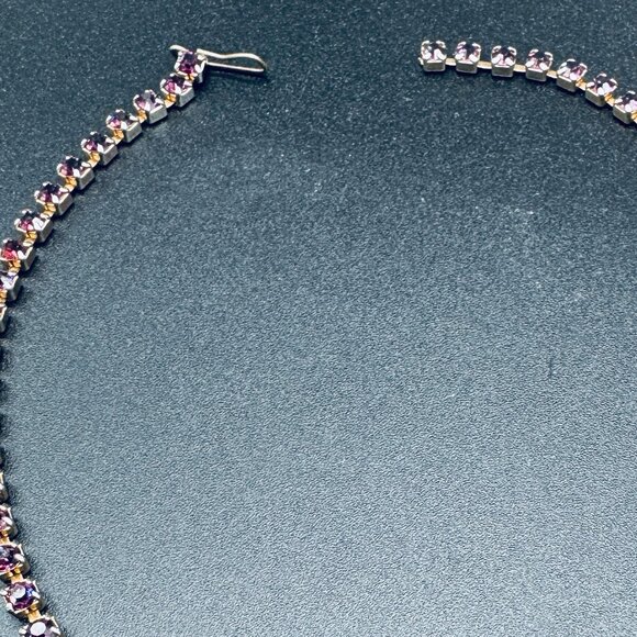 Vintage Necklace Choker and Clip-on Earrings Purple Rhinestones Set - Picture 11 of 14
